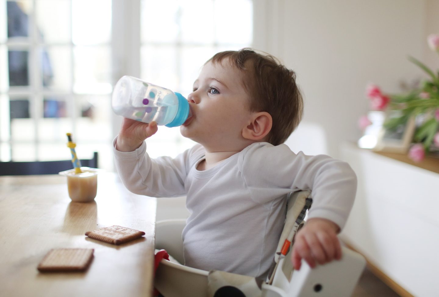 4 tipp, ha nem iszik eleget a gyerek