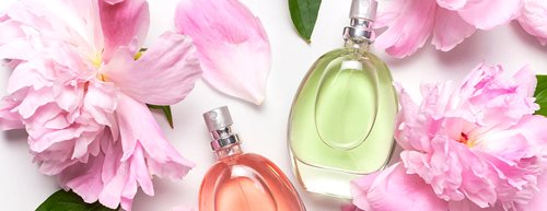 Tavaszi illatok: 2024 tavaszán ezek a parfümök újak a dm-nél