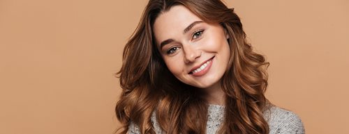 Csokibarna haj: próbáld ki a tél legdivatosabb hajszínét!