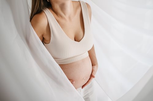 Így teheti könnyebbé a babád érkezését a hipnoszülés