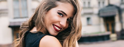 Cseresznyés smink – Így néz ki ez a 2025-ös Pinterest trend