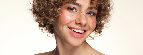 Sunset Blush: így lesz tökéletes a naplemente ihlette smink