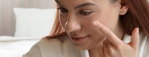 Hogyan legyen sima és ragyogó az arcbőrünk?