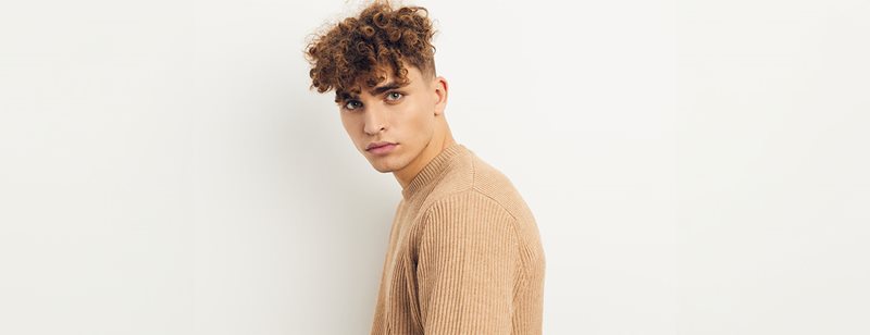 A french croptól a curtain bangsig: 5 hajtrend férfiaknak